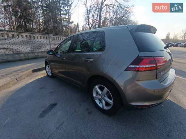 Серый Фольксваген e-Golf, объемом двигателя 0 л и пробегом 80 тыс. км за 8900 $, фото 2 на Automoto.ua