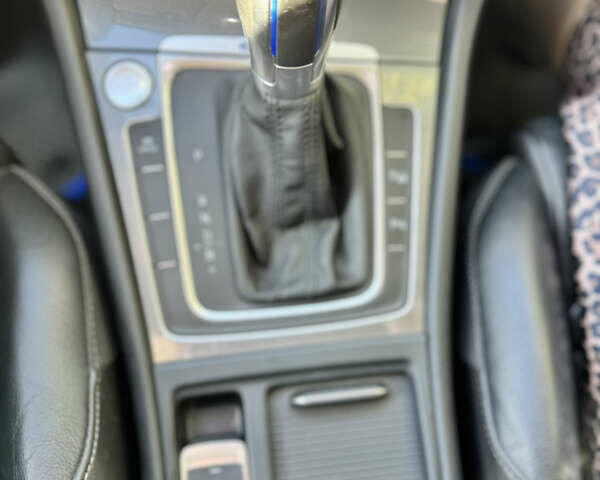 Серый Фольксваген e-Golf, объемом двигателя 0 л и пробегом 114 тыс. км за 10500 $, фото 14 на Automoto.ua