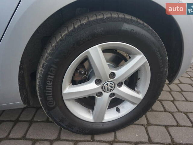 Сірий Фольксваген e-Golf, об'ємом двигуна 0 л та пробігом 124 тис. км за 8444 $, фото 76 на Automoto.ua