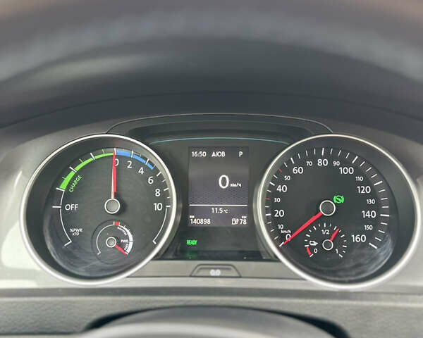 Сірий Фольксваген e-Golf, об'ємом двигуна 0 л та пробігом 141 тис. км за 9799 $, фото 11 на Automoto.ua