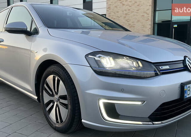 Сірий Фольксваген e-Golf, об'ємом двигуна 0 л та пробігом 134 тис. км за 8900 $, фото 10 на Automoto.ua