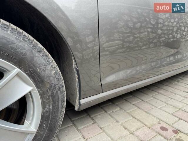 Серый Фольксваген e-Golf, объемом двигателя 0 л и пробегом 90 тыс. км за 8000 $, фото 10 на Automoto.ua