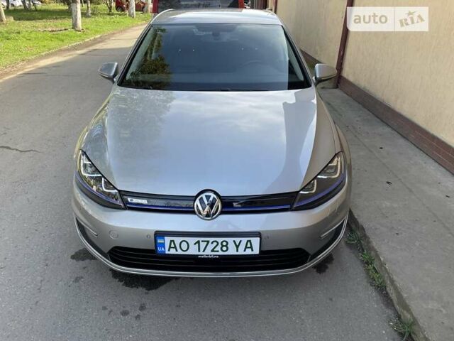 Сірий Фольксваген e-Golf, об'ємом двигуна 0 л та пробігом 70 тис. км за 13400 $, фото 12 на Automoto.ua