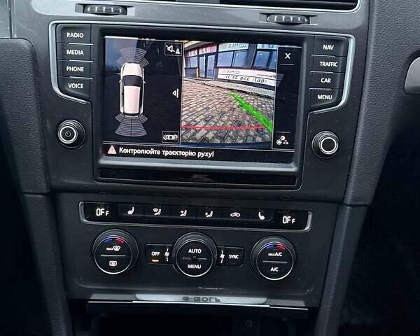 Сірий Фольксваген e-Golf, об'ємом двигуна 0 л та пробігом 152 тис. км за 7999 $, фото 29 на Automoto.ua