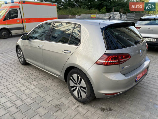 Серый Фольксваген e-Golf, объемом двигателя 0 л и пробегом 148 тыс. км за 9799 $, фото 8 на Automoto.ua