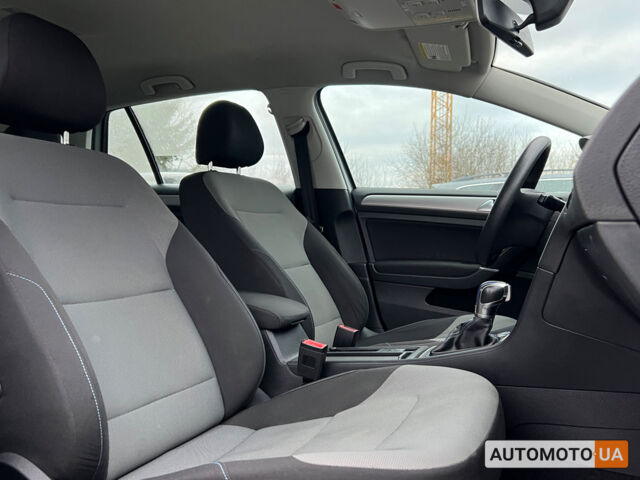 Сірий Фольксваген e-Golf, об'ємом двигуна 24 л та пробігом 107 тис. км за 9900 $, фото 8 на Automoto.ua