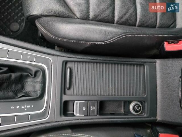 Сірий Фольксваген e-Golf, об'ємом двигуна 0 л та пробігом 117 тис. км за 8600 $, фото 20 на Automoto.ua