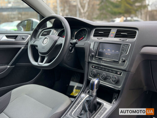 Сірий Фольксваген e-Golf, об'ємом двигуна 24 л та пробігом 107 тис. км за 9900 $, фото 9 на Automoto.ua