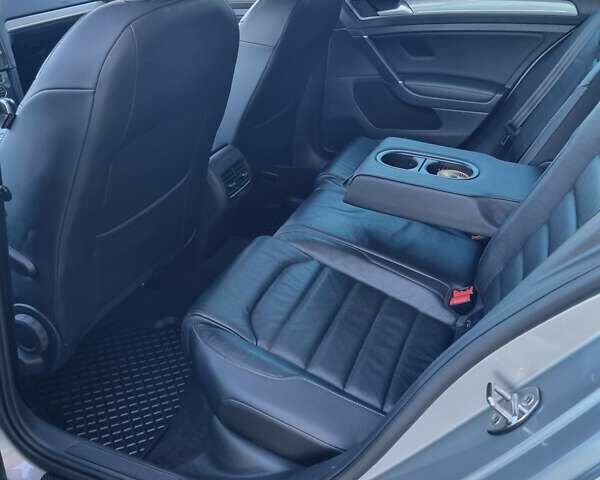 Сірий Фольксваген e-Golf, об'ємом двигуна 0 л та пробігом 48 тис. км за 12000 $, фото 25 на Automoto.ua