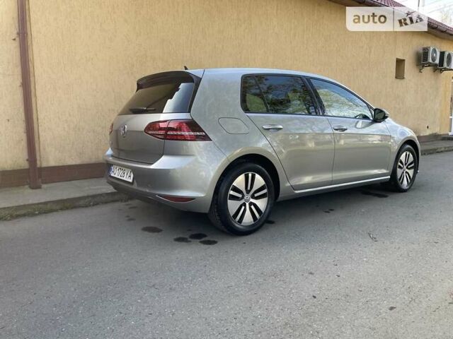 Сірий Фольксваген e-Golf, об'ємом двигуна 0 л та пробігом 70 тис. км за 13400 $, фото 10 на Automoto.ua