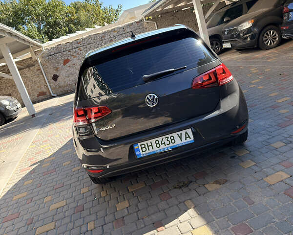 Серый Фольксваген e-Golf, объемом двигателя 0 л и пробегом 165 тыс. км за 8800 $, фото 9 на Automoto.ua