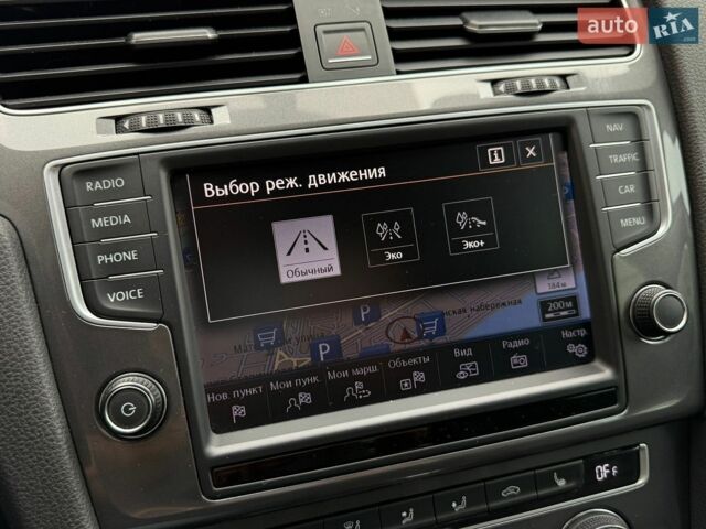 Серый Фольксваген e-Golf, объемом двигателя 0 л и пробегом 116 тыс. км за 9200 $, фото 30 на Automoto.ua