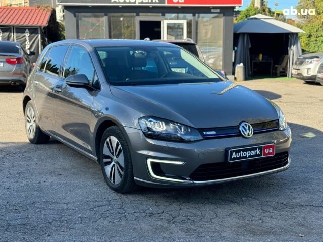 Серый Фольксваген e-Golf, объемом двигателя 0 л и пробегом 72 тыс. км за 11390 $, фото 2 на Automoto.ua