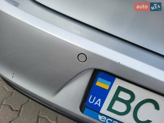 Серый Фольксваген e-Golf, объемом двигателя 0 л и пробегом 98 тыс. км за 9300 $, фото 41 на Automoto.ua