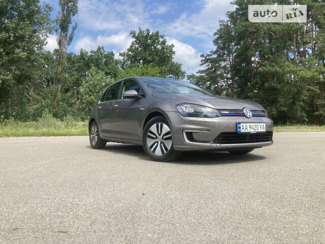 Серый Фольксваген e-Golf, объемом двигателя 0 л и пробегом 74 тыс. км за 14900 $, фото 10 на Automoto.ua