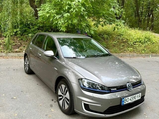 Сірий Фольксваген e-Golf, об'ємом двигуна 0 л та пробігом 112 тис. км за 8799 $, фото 3 на Automoto.ua