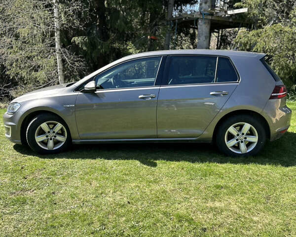 Серый Фольксваген e-Golf, объемом двигателя 0 л и пробегом 126 тыс. км за 8600 $, фото 8 на Automoto.ua