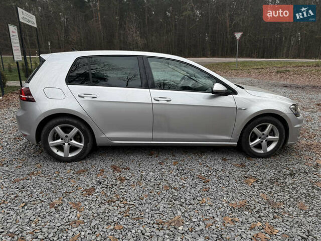 Серый Фольксваген e-Golf, объемом двигателя 0 л и пробегом 120 тыс. км за 7999 $, фото 12 на Automoto.ua