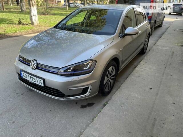 Сірий Фольксваген e-Golf, об'ємом двигуна 0 л та пробігом 70 тис. км за 13400 $, фото 14 на Automoto.ua