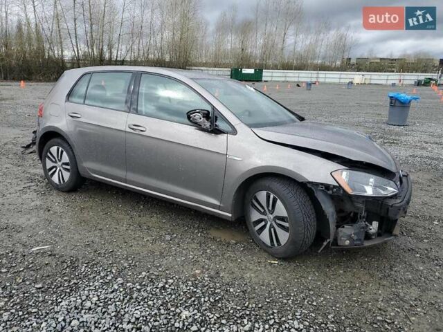 Серый Фольксваген e-Golf, объемом двигателя 0 л и пробегом 103 тыс. км за 6900 $, фото 12 на Automoto.ua