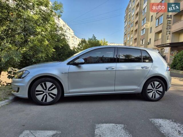 Сірий Фольксваген e-Golf, об'ємом двигуна 0 л та пробігом 90 тис. км за 9600 $, фото 6 на Automoto.ua