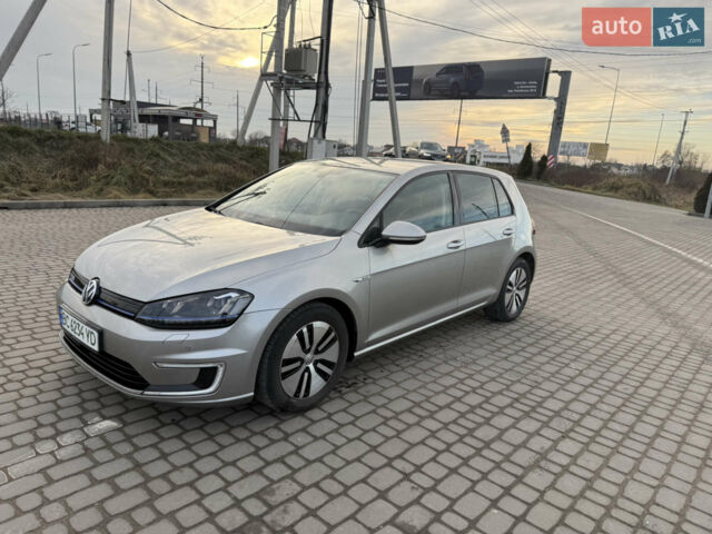 Серый Фольксваген e-Golf, объемом двигателя 0 л и пробегом 122 тыс. км за 9200 $, фото 7 на Automoto.ua