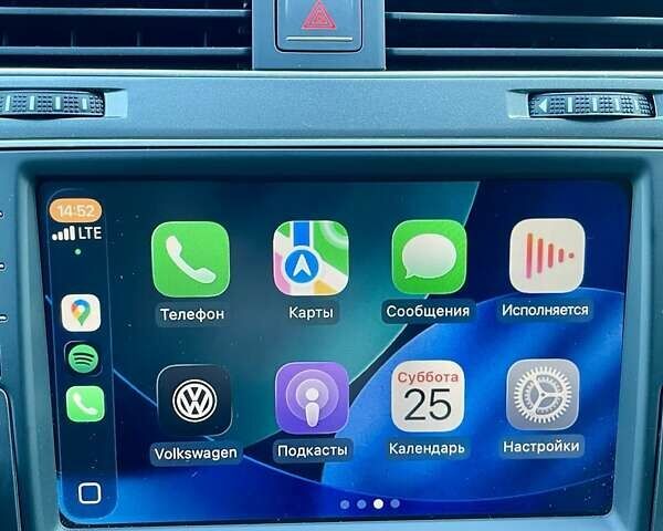 Серый Фольксваген e-Golf, объемом двигателя 0 л и пробегом 119 тыс. км за 10700 $, фото 32 на Automoto.ua