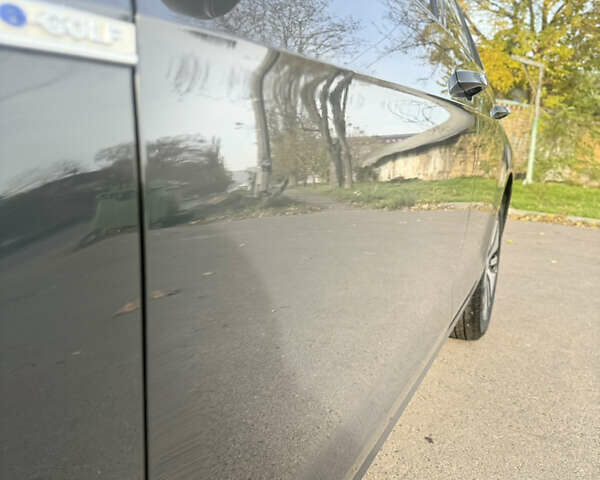 Сірий Фольксваген e-Golf, об'ємом двигуна 0 л та пробігом 165 тис. км за 8000 $, фото 24 на Automoto.ua