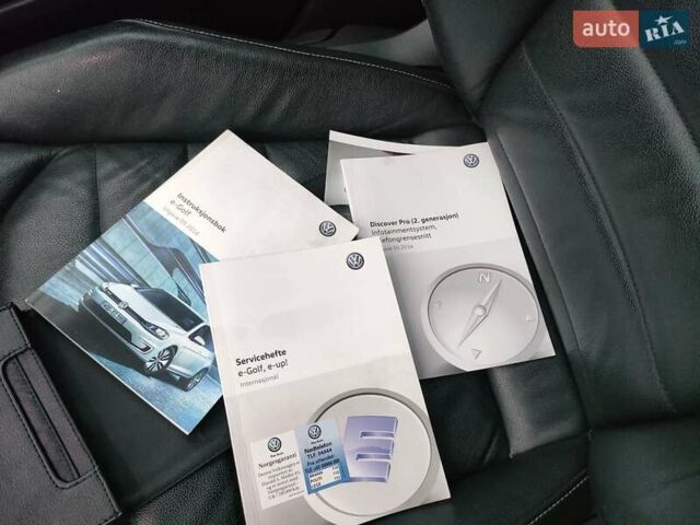 Сірий Фольксваген e-Golf, об'ємом двигуна 0 л та пробігом 117 тис. км за 8600 $, фото 42 на Automoto.ua