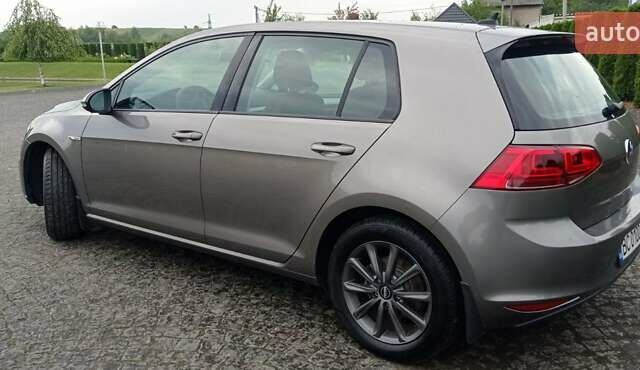 Серый Фольксваген e-Golf, объемом двигателя 0 л и пробегом 77 тыс. км за 8700 $, фото 14 на Automoto.ua