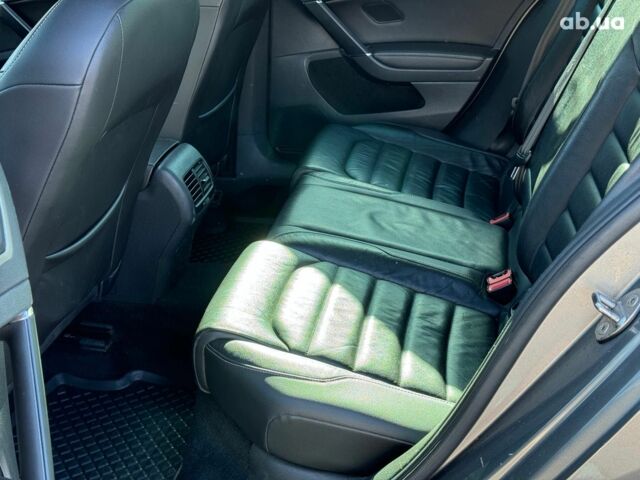 Серый Фольксваген e-Golf, объемом двигателя 0 л и пробегом 72 тыс. км за 11390 $, фото 19 на Automoto.ua