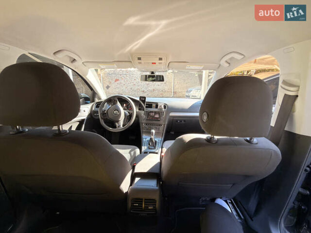 Серый Фольксваген e-Golf, объемом двигателя 0 л и пробегом 165 тыс. км за 8800 $, фото 18 на Automoto.ua