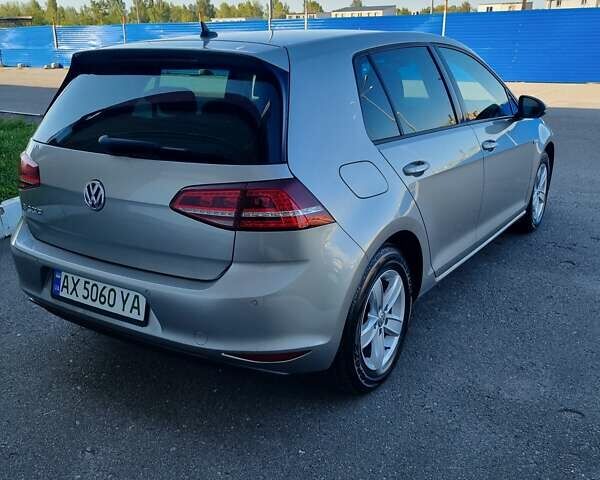 Сірий Фольксваген e-Golf, об'ємом двигуна 0 л та пробігом 48 тис. км за 12000 $, фото 19 на Automoto.ua