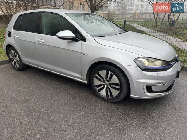 Серый Фольксваген e-Golf, объемом двигателя 0 л и пробегом 87 тыс. км за 9500 $, фото 5 на Automoto.ua