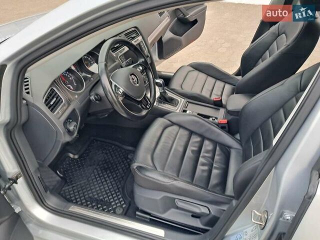 Серый Фольксваген e-Golf, объемом двигателя 0 л и пробегом 157 тыс. км за 9400 $, фото 14 на Automoto.ua