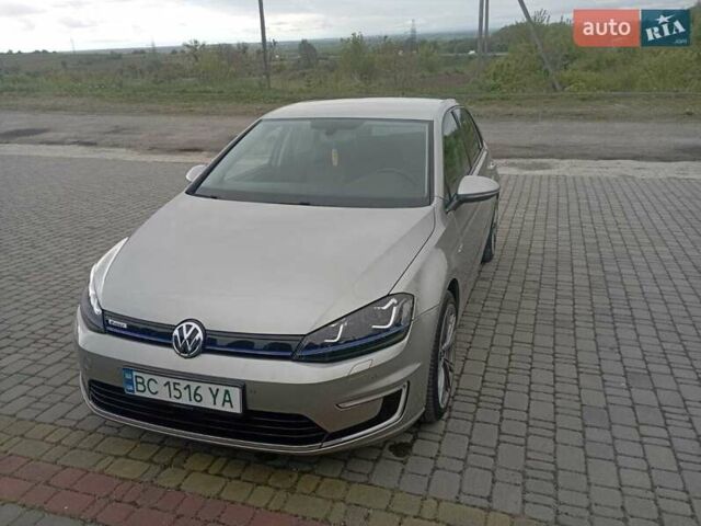 Серый Фольксваген e-Golf, объемом двигателя 0 л и пробегом 113 тыс. км за 9900 $, фото 5 на Automoto.ua