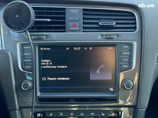 Серый Фольксваген e-Golf, объемом двигателя 0 л и пробегом 72 тыс. км за 11390 $, фото 29 на Automoto.ua