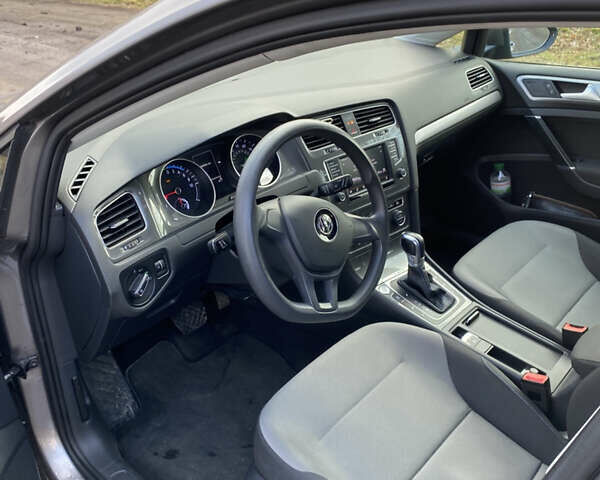 Сірий Фольксваген e-Golf, об'ємом двигуна 0 л та пробігом 87 тис. км за 11800 $, фото 22 на Automoto.ua