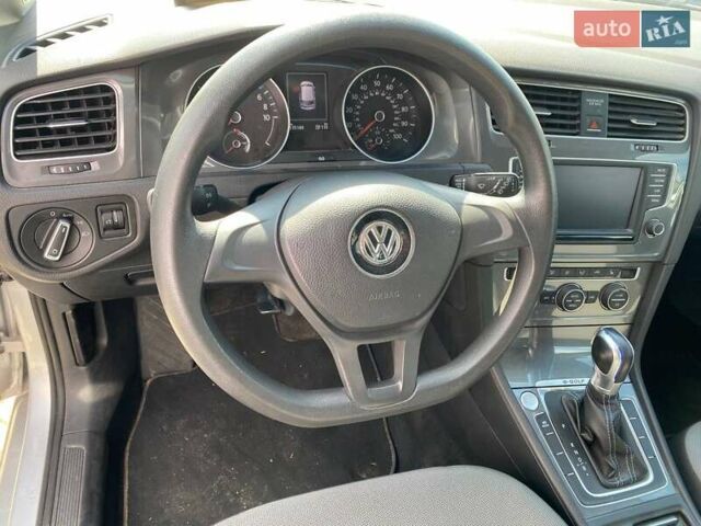 Серый Фольксваген e-Golf, объемом двигателя 0 л и пробегом 115 тыс. км за 8500 $, фото 11 на Automoto.ua