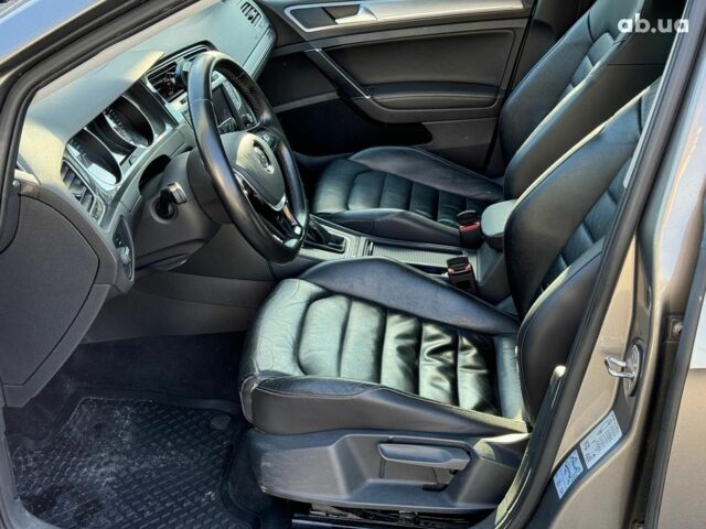 Серый Фольксваген e-Golf, объемом двигателя 0 л и пробегом 72 тыс. км за 11390 $, фото 15 на Automoto.ua