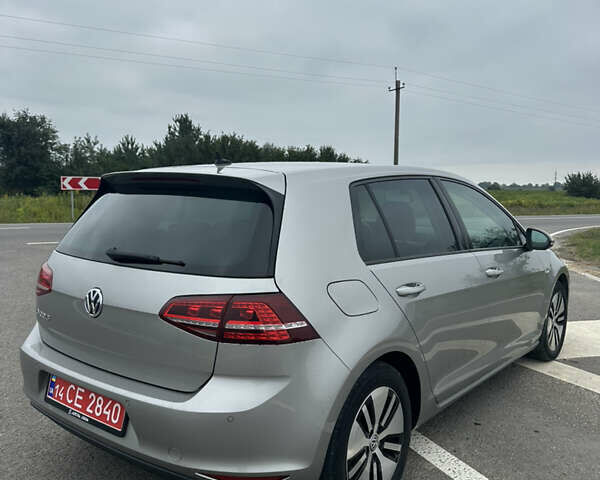 Серый Фольксваген e-Golf, объемом двигателя 0 л и пробегом 134 тыс. км за 9450 $, фото 5 на Automoto.ua