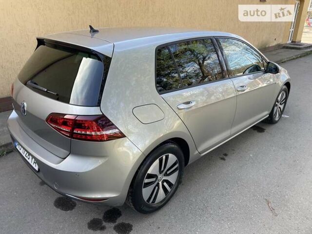 Сірий Фольксваген e-Golf, об'ємом двигуна 0 л та пробігом 70 тис. км за 13400 $, фото 16 на Automoto.ua