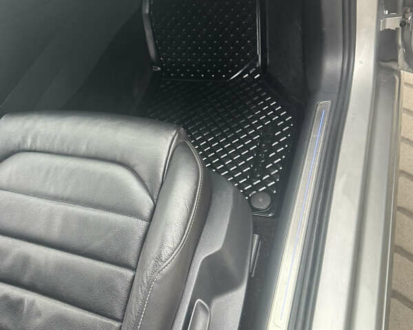 Сірий Фольксваген e-Golf, об'ємом двигуна 0 л та пробігом 136 тис. км за 9100 $, фото 8 на Automoto.ua