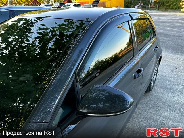 Сірий Фольксваген e-Golf, об'ємом двигуна 0 л та пробігом 145 тис. км за 10900 $, фото 1 на Automoto.ua