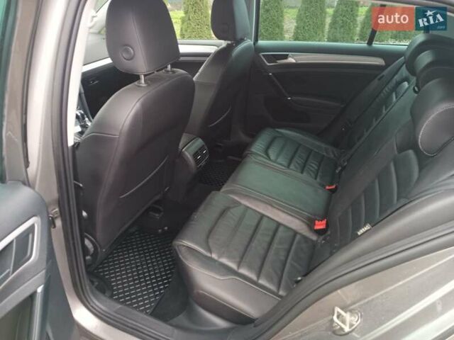 Серый Фольксваген e-Golf, объемом двигателя 0 л и пробегом 152 тыс. км за 8750 $, фото 13 на Automoto.ua