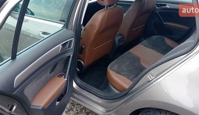 Серый Фольксваген e-Golf, объемом двигателя 0 л и пробегом 77 тыс. км за 8700 $, фото 15 на Automoto.ua