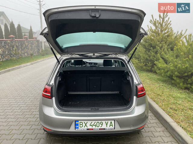 Серый Фольксваген e-Golf, объемом двигателя 0 л и пробегом 110 тыс. км за 8800 $, фото 13 на Automoto.ua