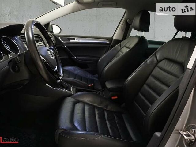 Серый Фольксваген e-Golf, объемом двигателя 0 л и пробегом 85 тыс. км за 10250 $, фото 7 на Automoto.ua