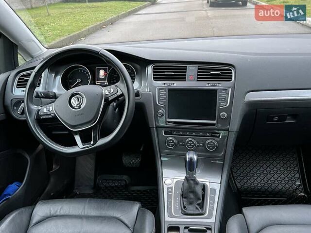 Серый Фольксваген e-Golf, объемом двигателя 0 л и пробегом 127 тыс. км за 8850 $, фото 20 на Automoto.ua