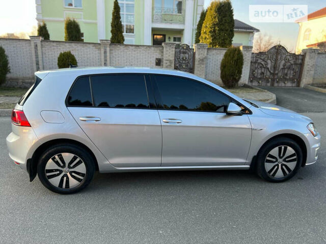 Сірий Фольксваген e-Golf, об'ємом двигуна 0 л та пробігом 80 тис. км за 11800 $, фото 16 на Automoto.ua